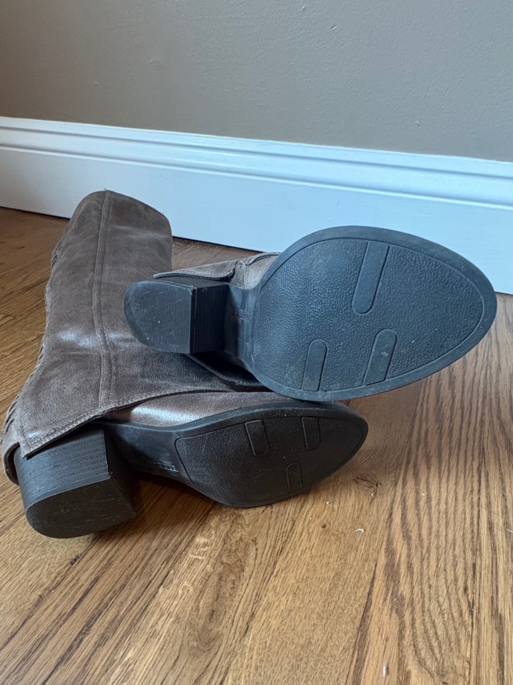 Fergalicious Lundry Boot  7 - Picture 5 of 7